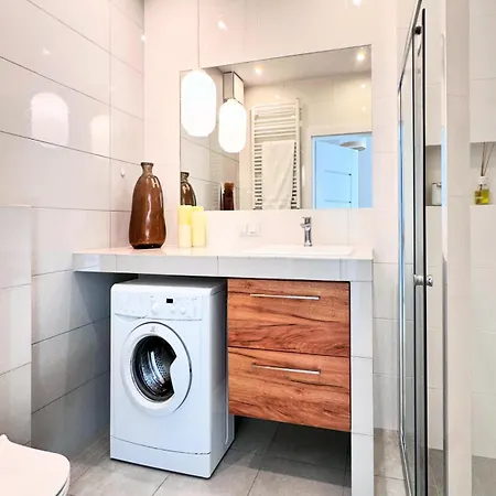 Piccola Pausa Z Darmowym Parkingiem! 格但斯克